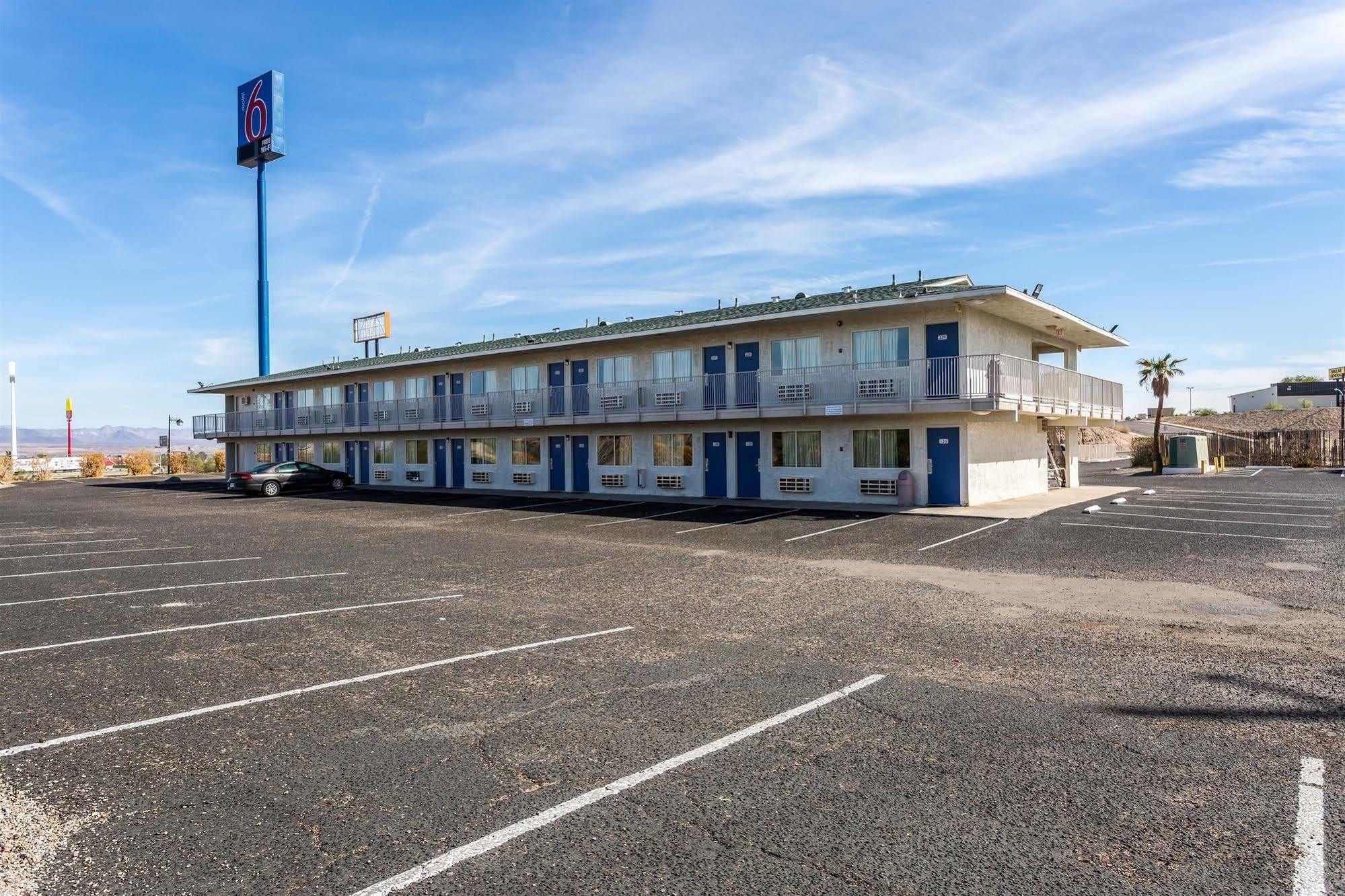 Motel 6-Needles, Ca Exterior photo