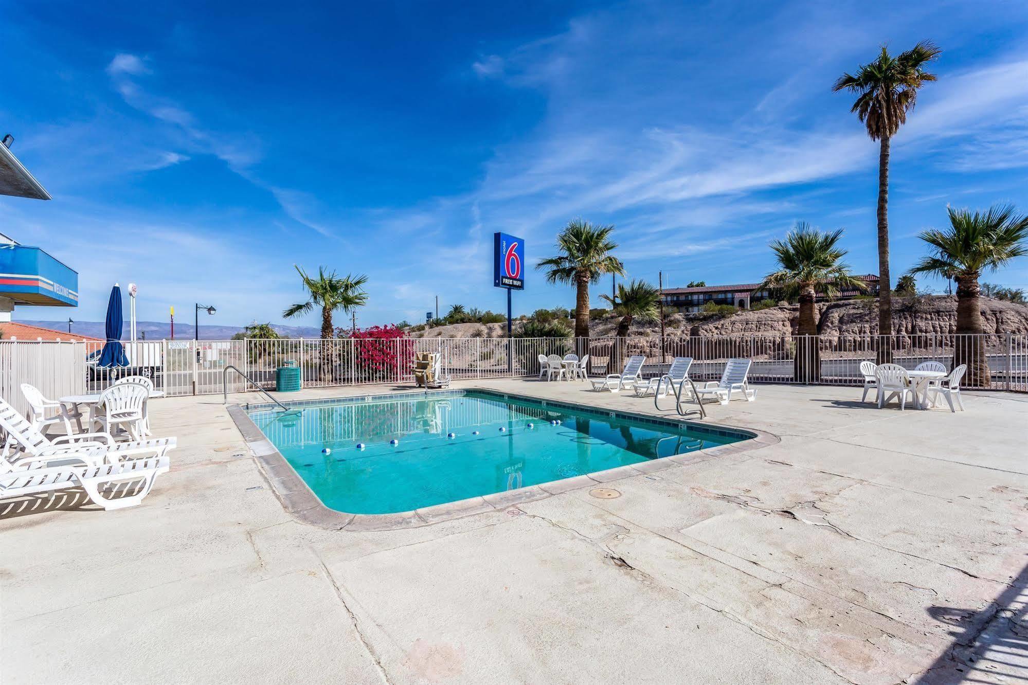 Motel 6-Needles, Ca Exterior photo